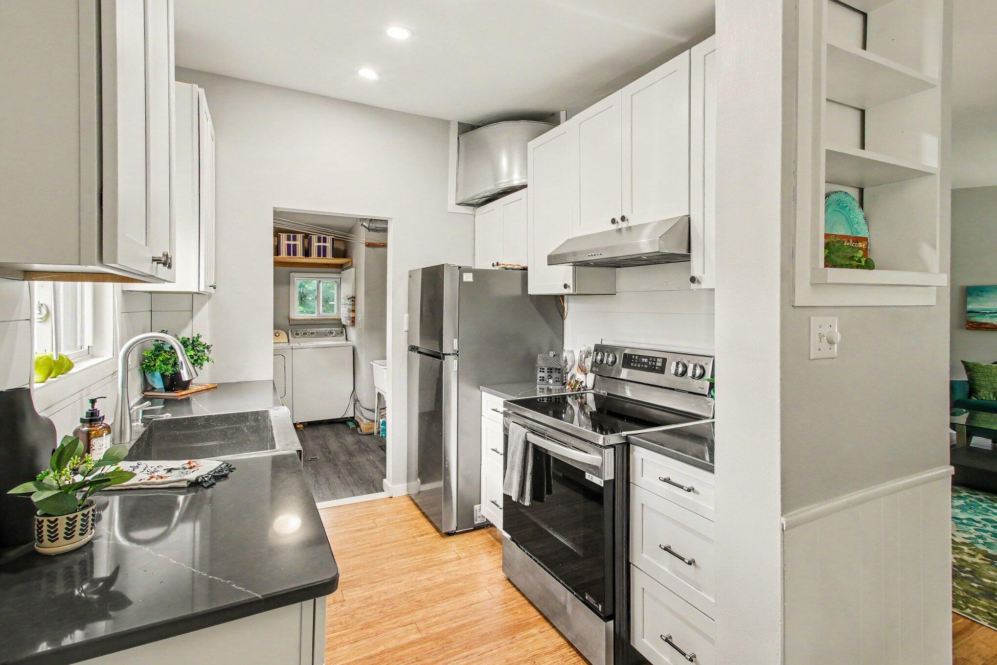 Cumberland Ave, Ann Arbor, MI 48104 #1