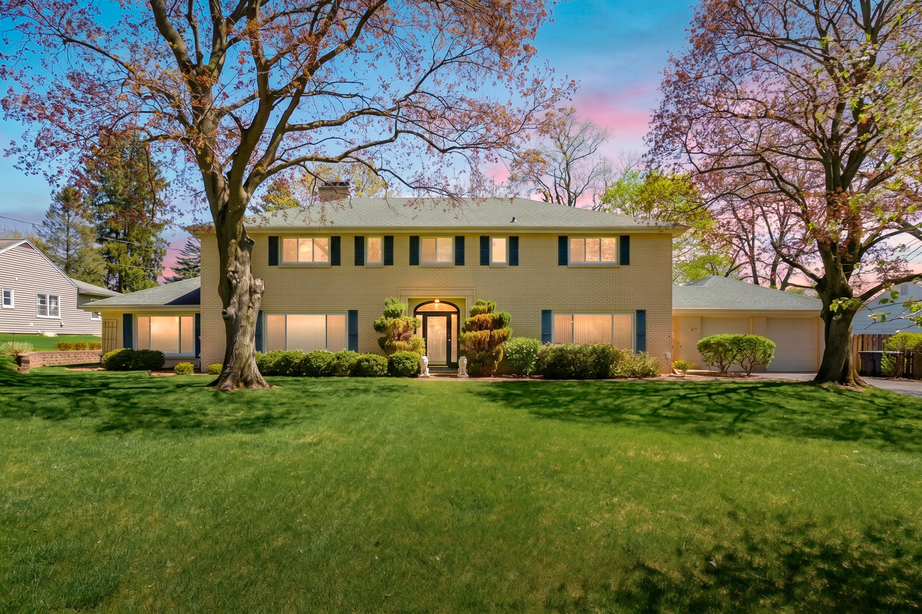 Waite Ave, Kalamazoo, MI 49008 #1