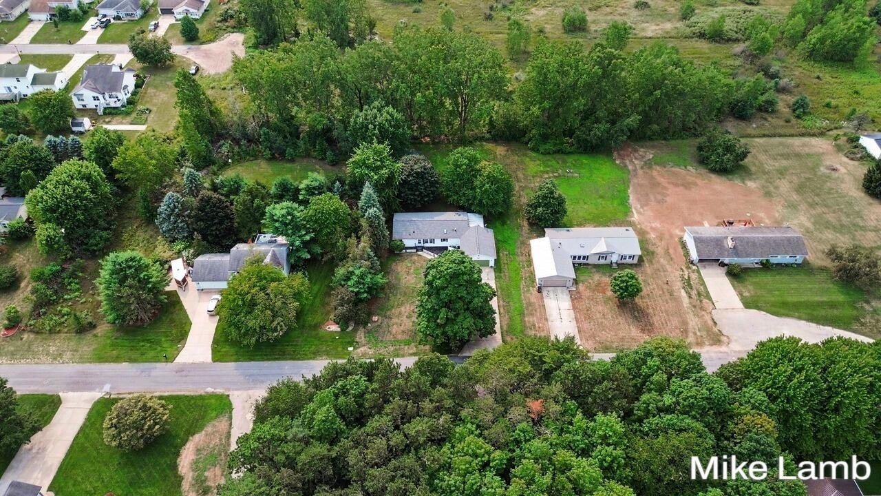 Lo AL Dr, Ravenna, MI 49451 #1