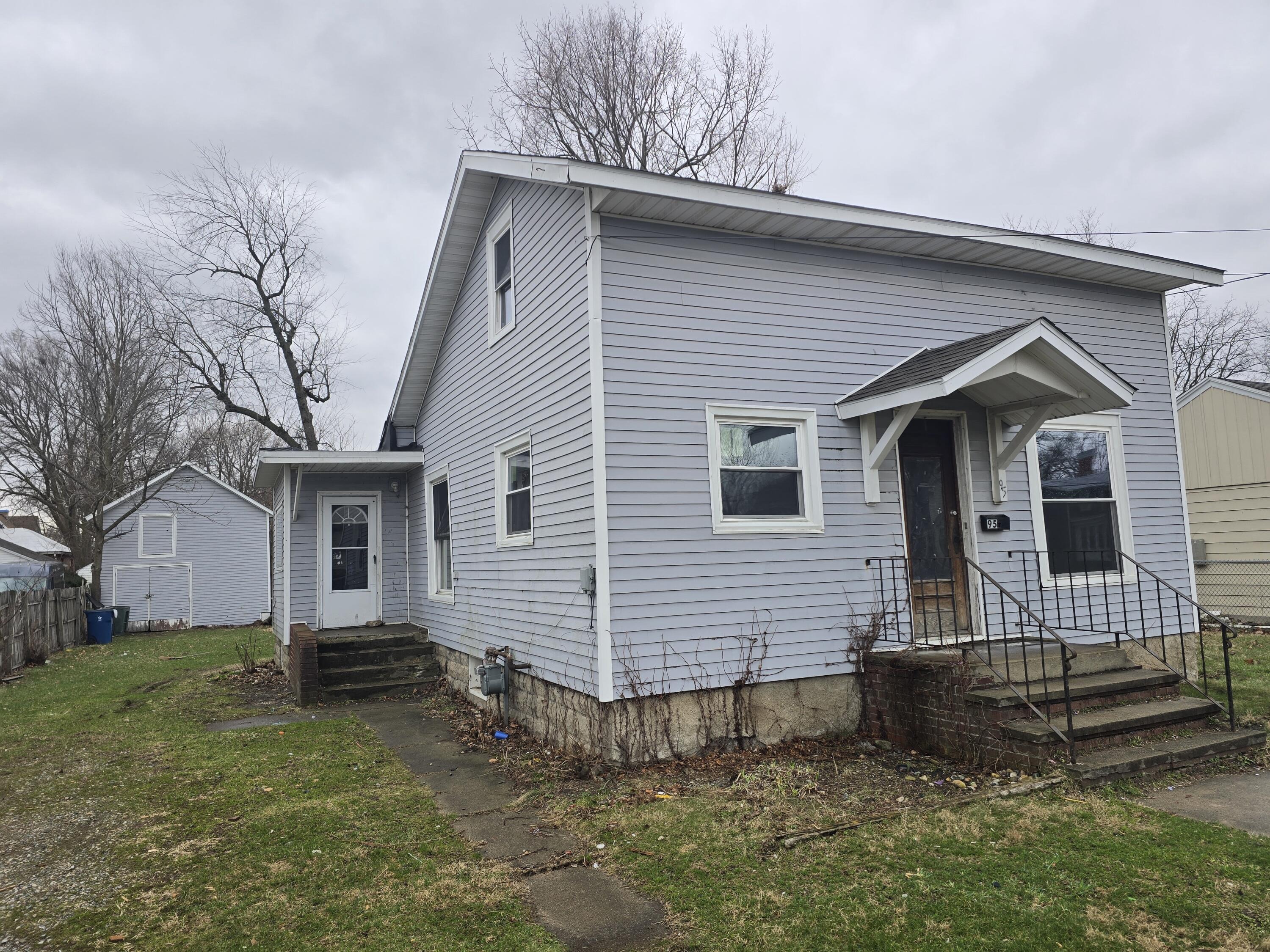 Monroe St, Coldwater, MI 49036