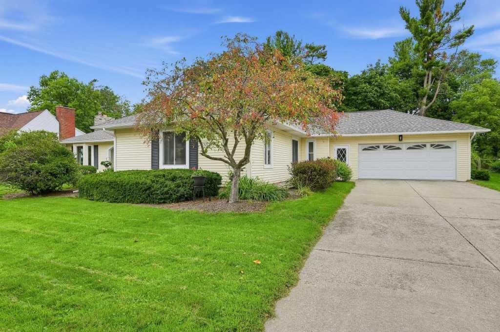 Maple St, Fremont, MI 49412 #1
