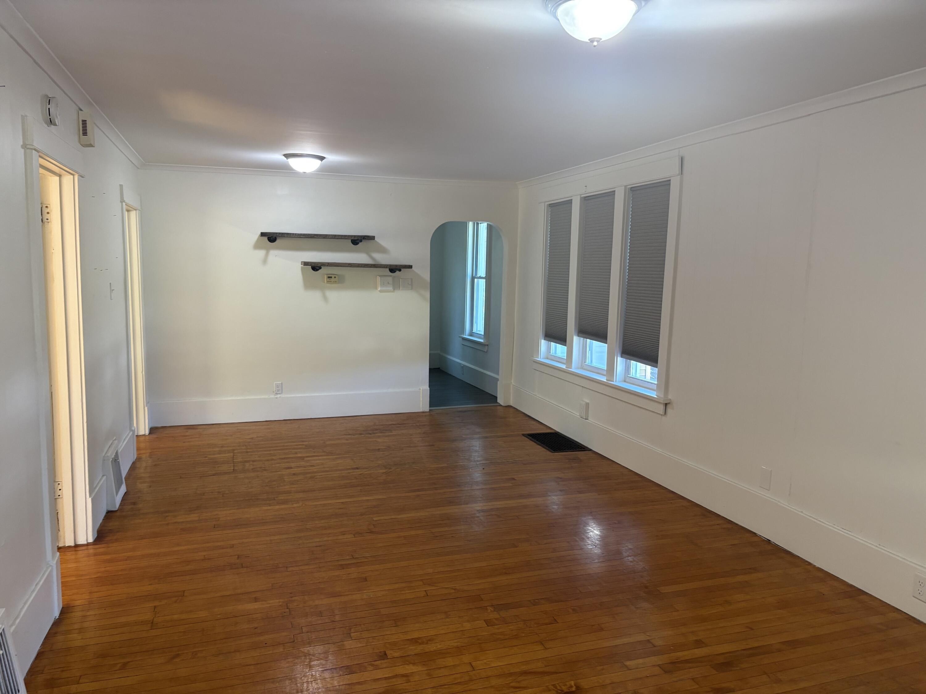 7th St, Muskegon, MI 49441 #1