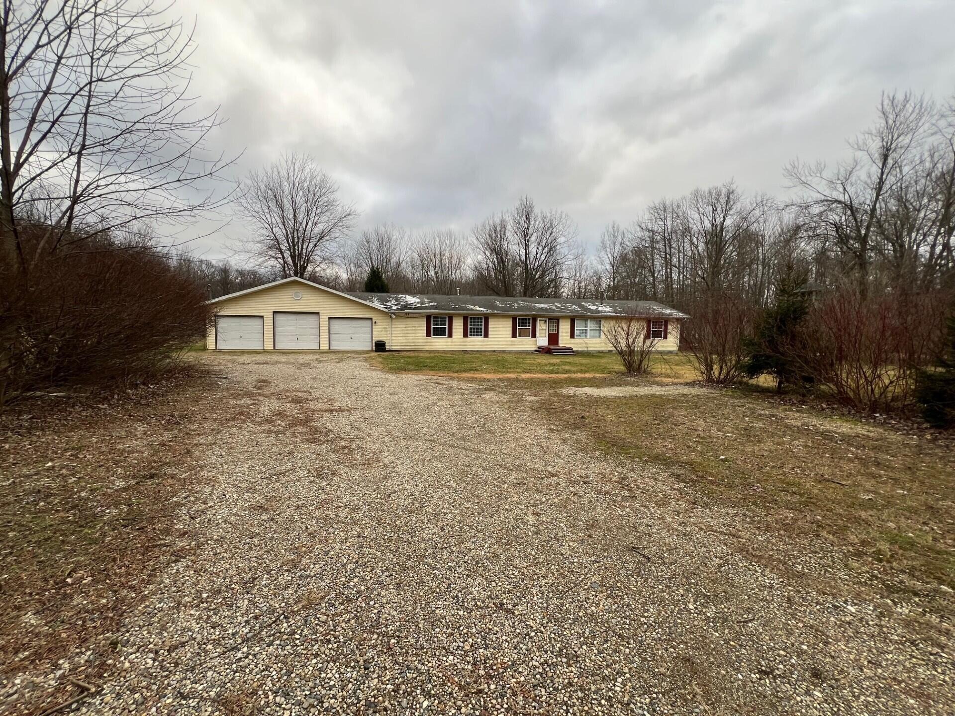 Locke Rd, Union Pier, MI 49129