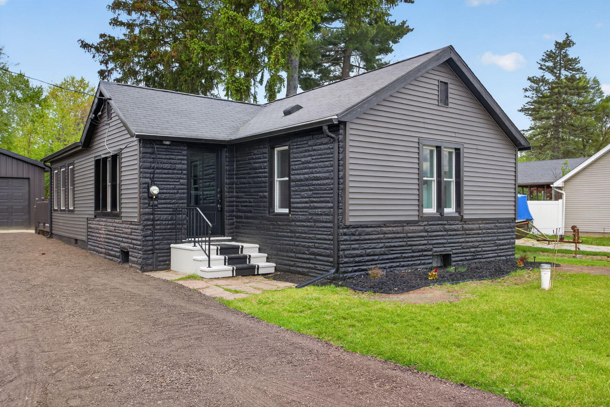 Donnely Rd, Jackson, MI 49201 #1