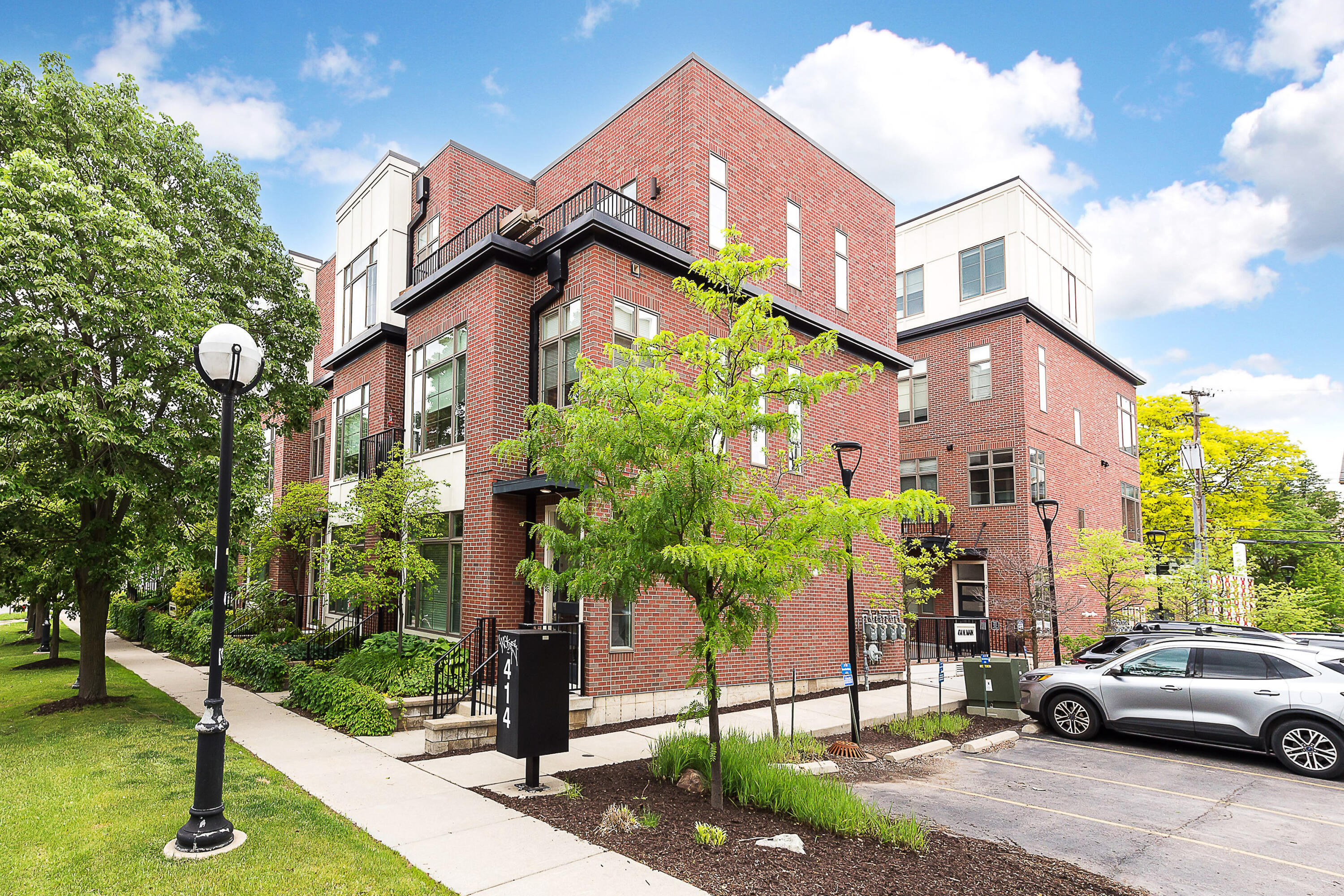 Main St, Ann Arbor, MI 48104 #1