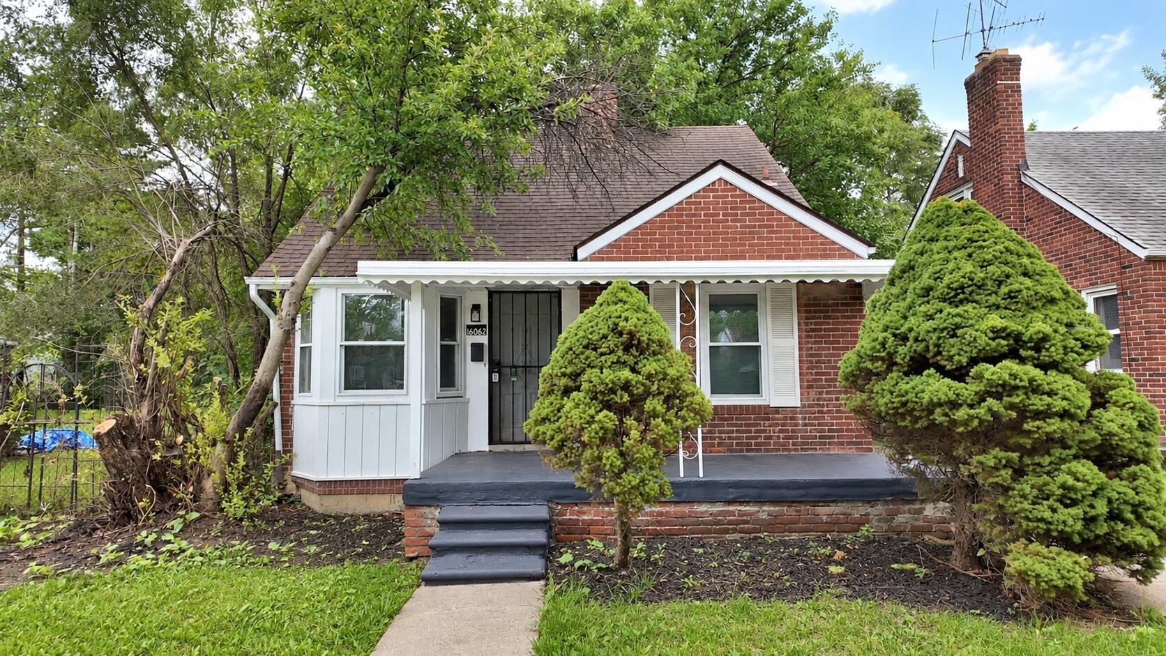 Carlisle St, Detroit, MI 48205