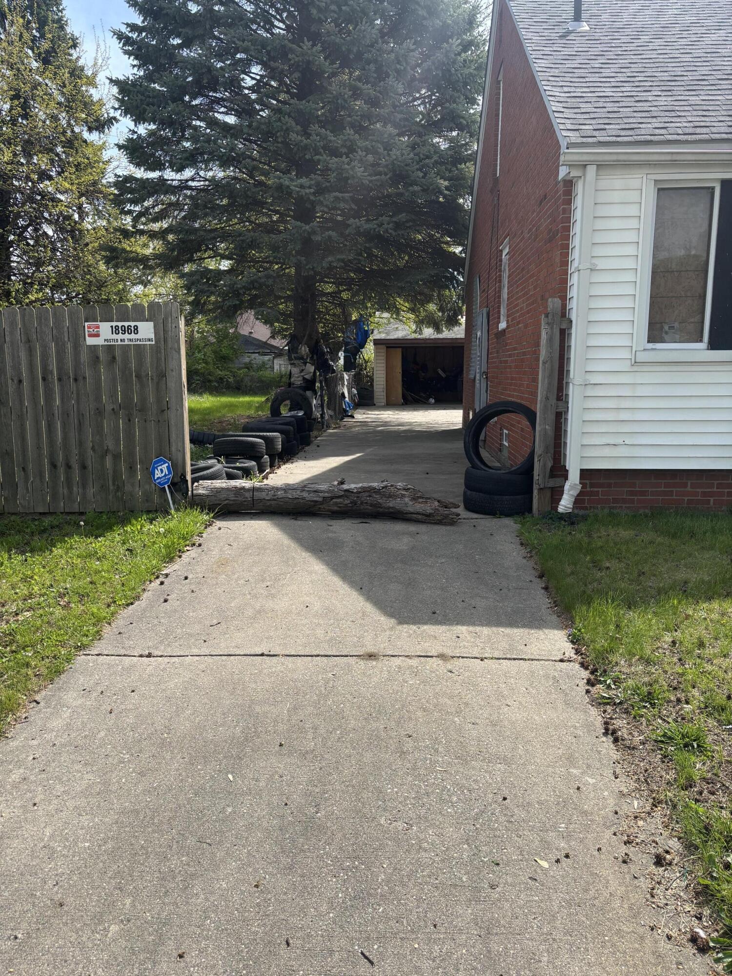 Blackmoor St, Detroit, MI 48234 #1