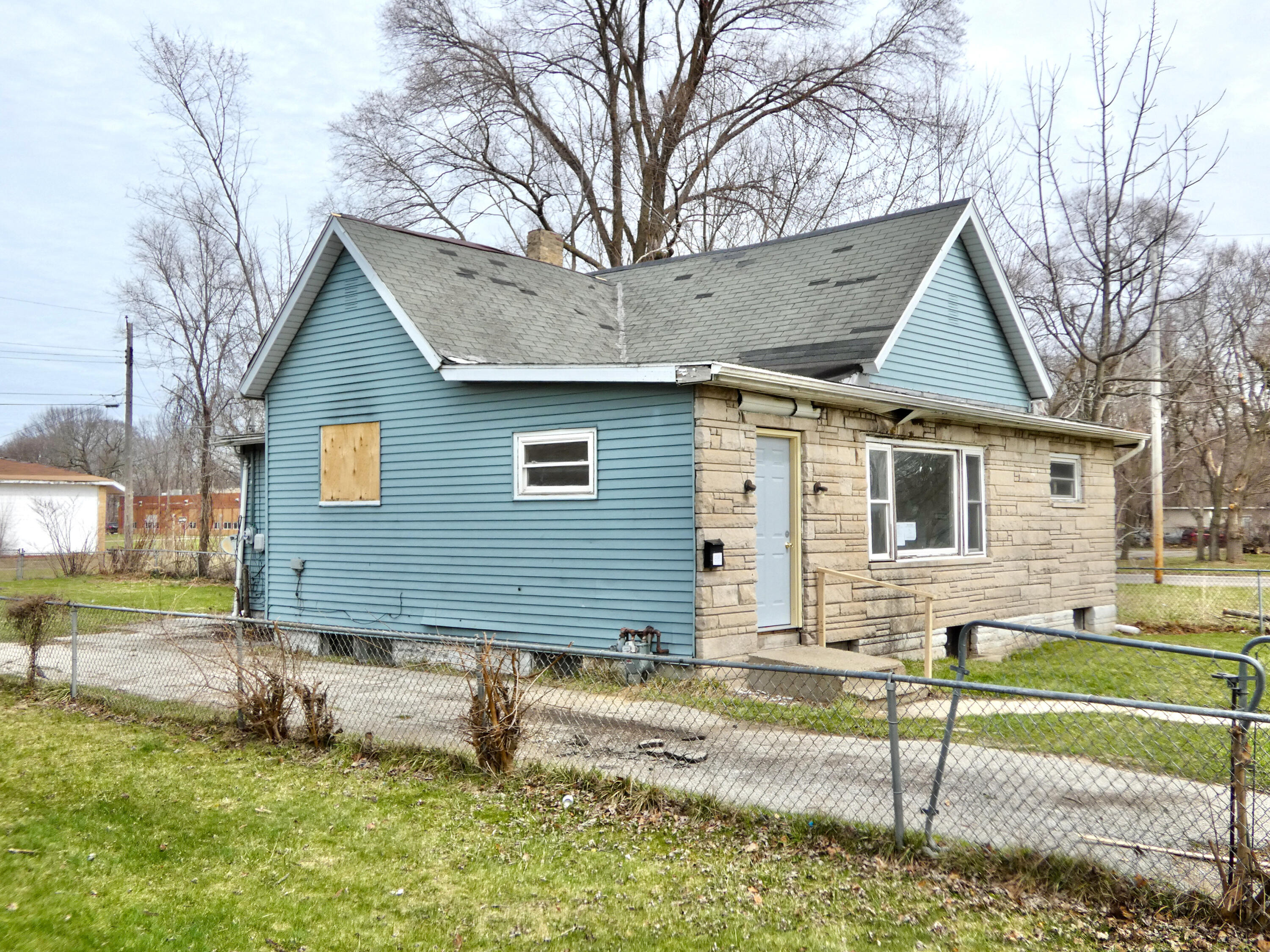 Mineral Ave, Benton Harbor, MI 49022 #1
