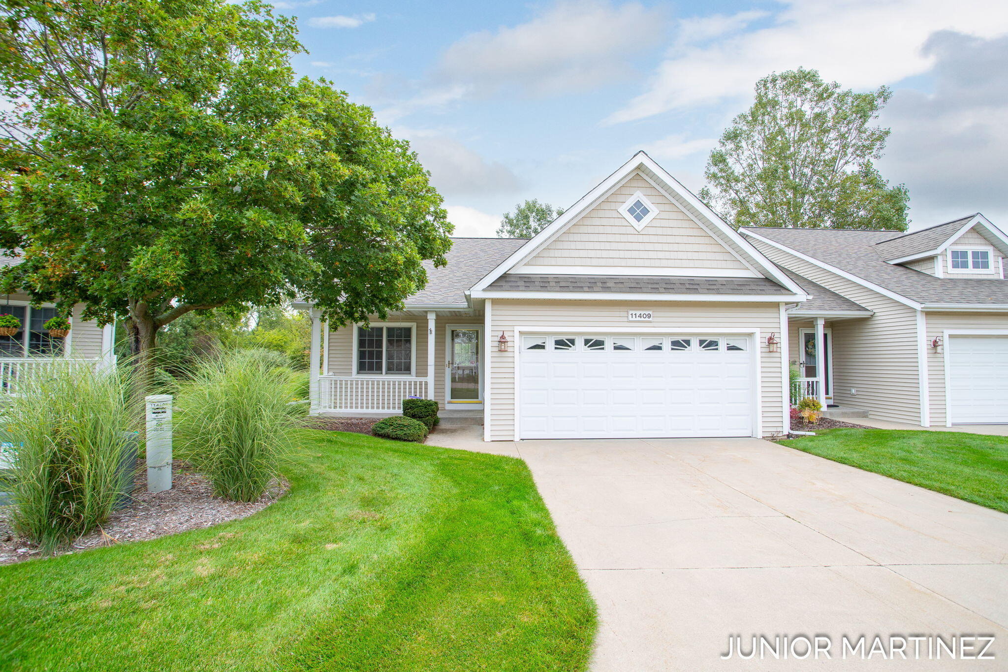 Lake Dr, Holland, MI 49424 #1