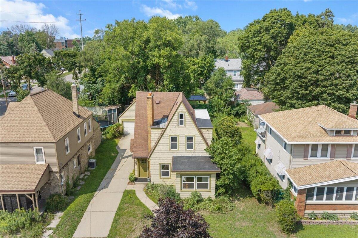 Elliott St, Grand Rapids, MI 49507