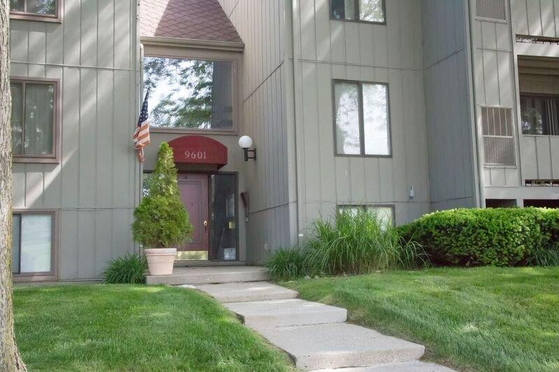 Bayview Dr, Ypsilanti, MI 48197