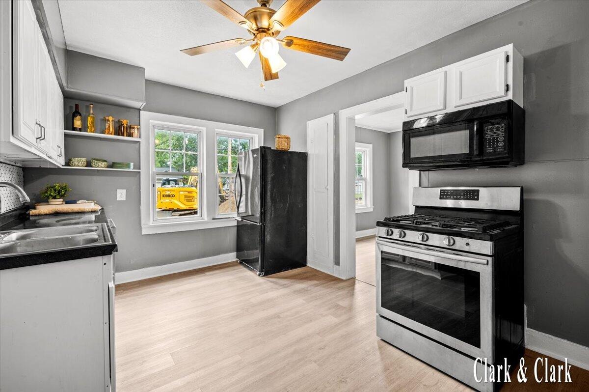 Wood St, Muskegon, MI 49444 #1