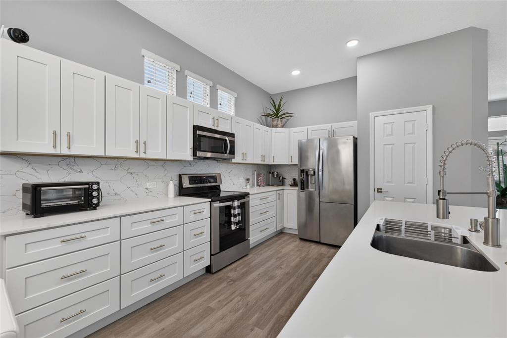Longview Ave, Kissimmee, FL 34747 #1