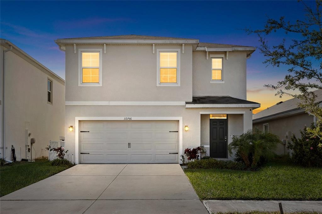 Ansley Bloom Ln, Wesley Chapel, FL 33543