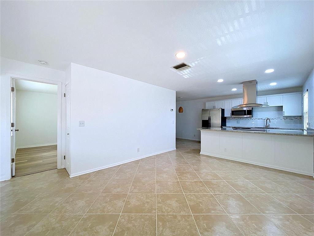 38th Way, Saint Petersburg, FL 33711 #1