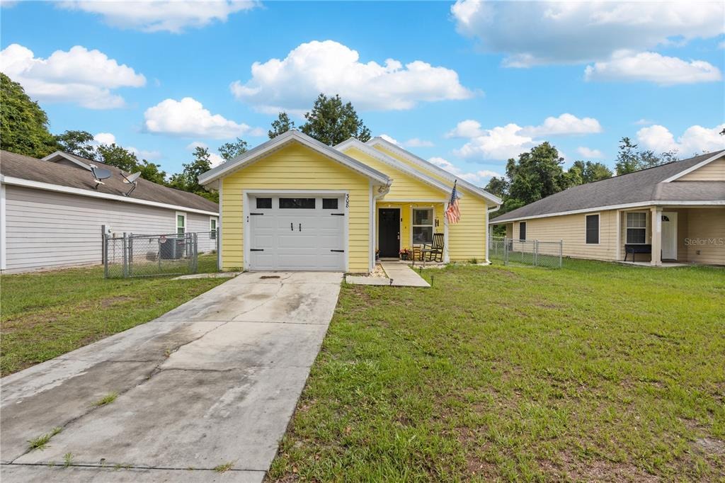 2nd Ave, Chiefland, FL 32626