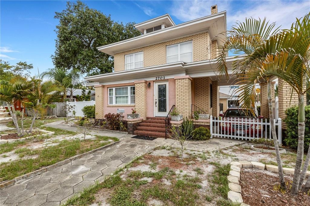 1st Ave, Saint Petersburg, FL 33712