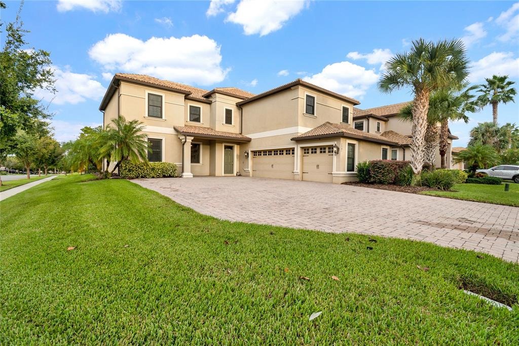Gleneagles Ln, Davenport, FL 33896