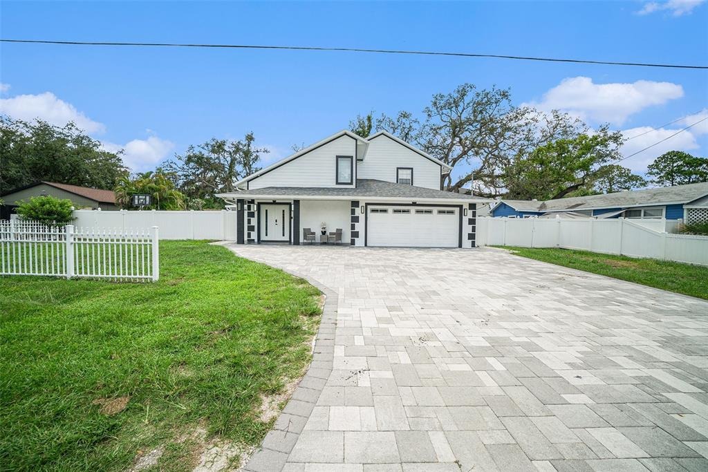 May St, Tampa, FL 33614