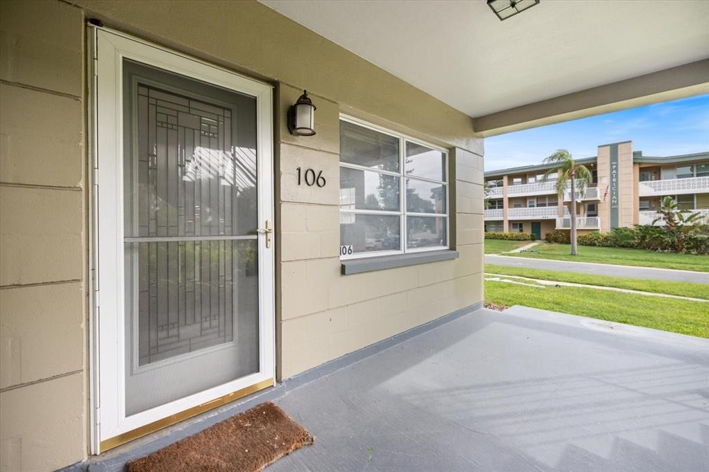 32nd Ave, Saint Petersburg, FL 33704