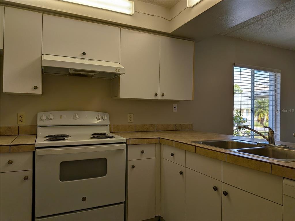 Blue Shadows Ct, Orlando, FL 32811 #1
