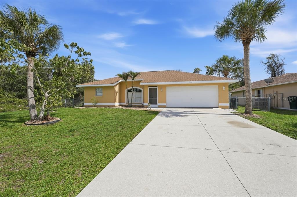 Wayward Ave, North Port, FL 34286