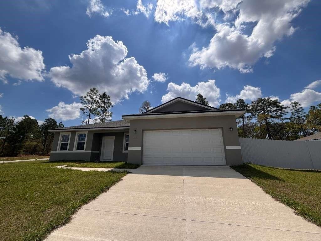 Tracy Ct, Dunnellon, FL 34433