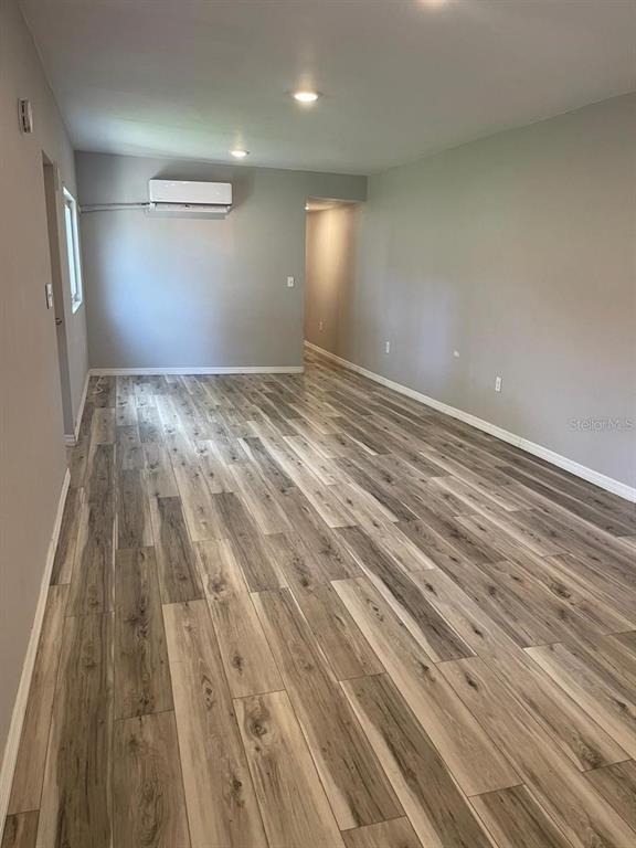 Broadway St, Lakeland, FL 33801 #1