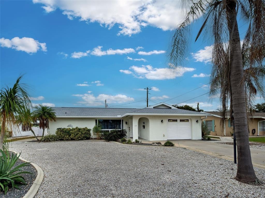 Fiesole St, Venice, FL 34285