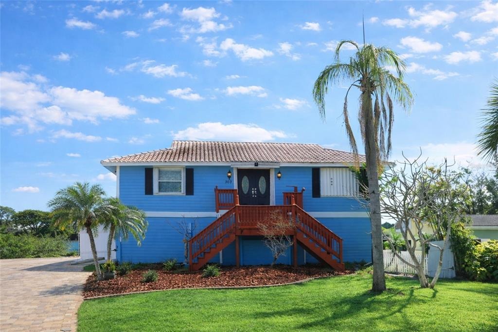 Lagoon Dr, Palm Harbor, FL 34683