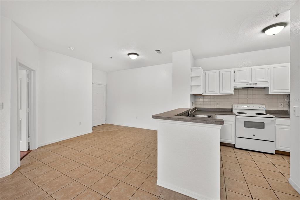 Dunes Ct, Kissimmee, FL 34747 #1