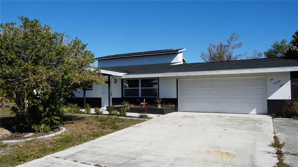 Dowling Ave, Port Charlotte, FL 33952