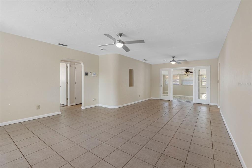 28th Ave, Saint Petersburg, FL 33713 #1