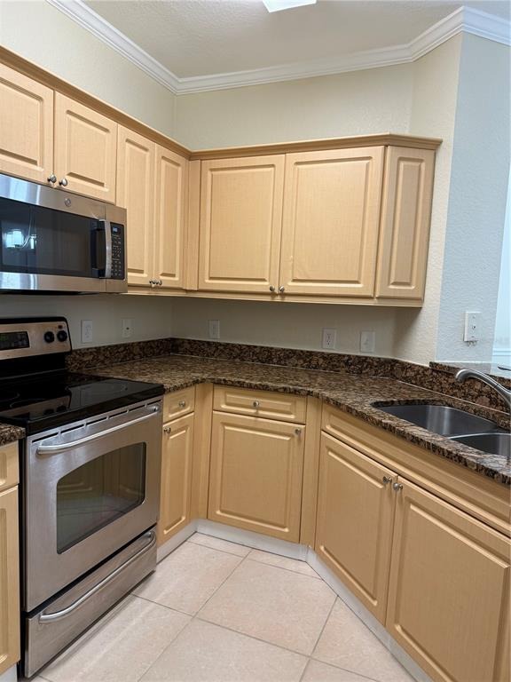 Conroy Rd, Orlando, FL 32839 #1
