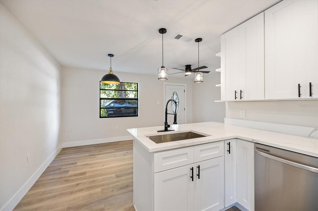 58th St, Pinellas Park, FL 33782 #1
