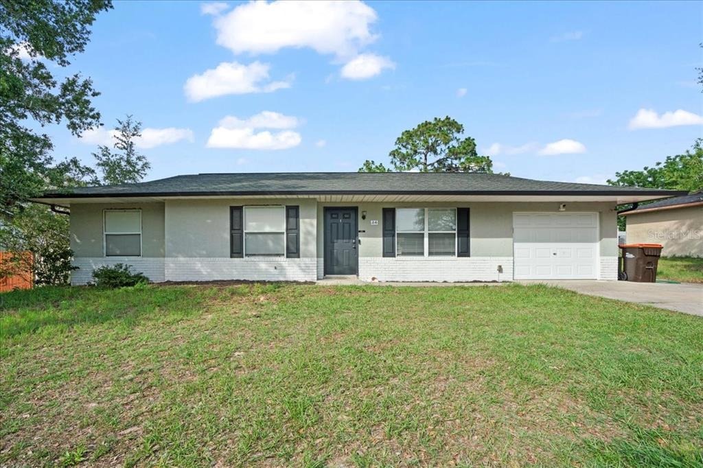 Sapphire Way, Ocala, FL 34472