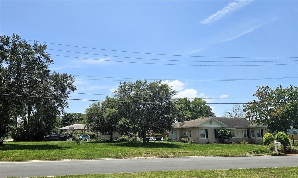 Avenue I , Winter Haven, FL 33881