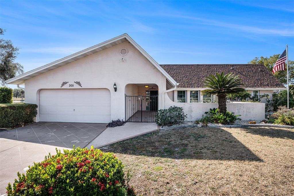 Cranston Pl, Sun City Center, FL 33573