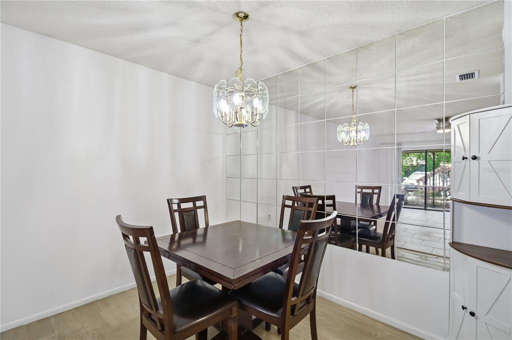 72nd Street Ct, Bradenton, FL 34209 #1