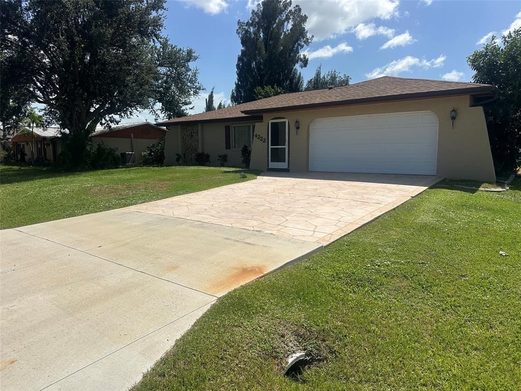Cockrell St, Port Charlotte, FL 33948