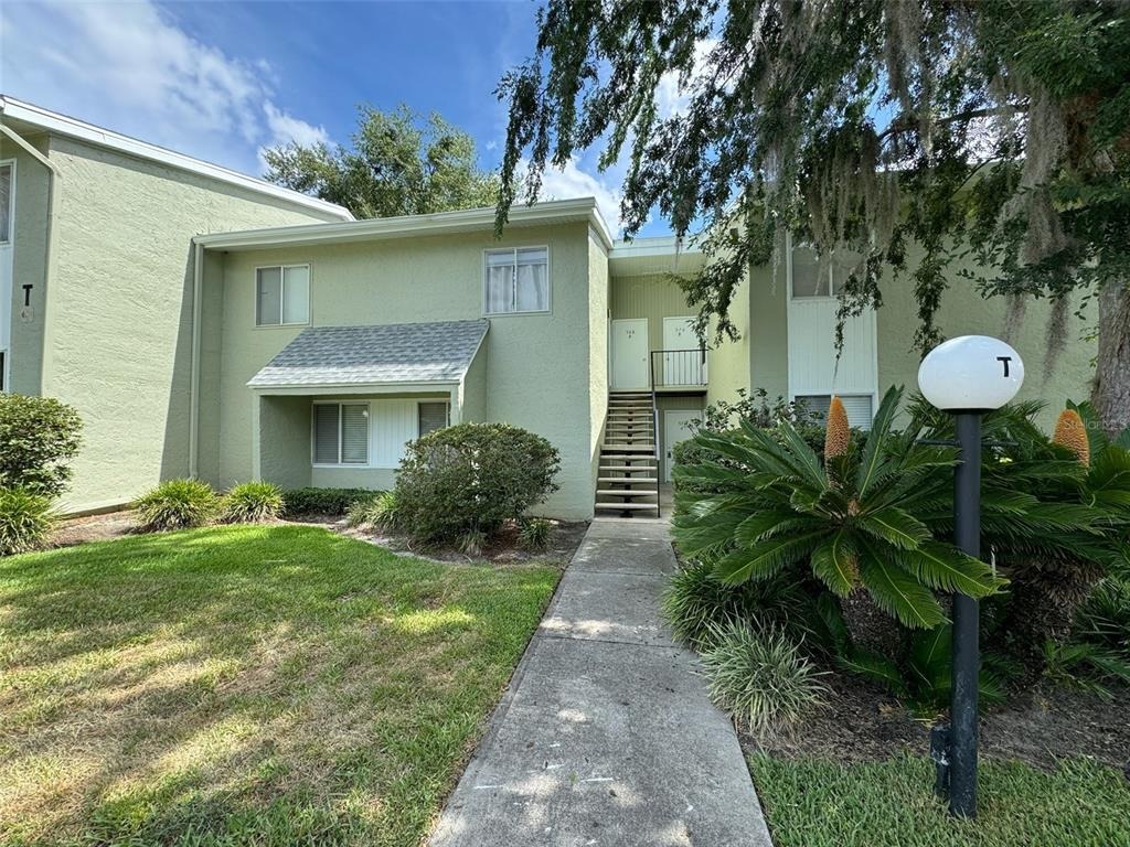 Bahia Cir, Ocala, FL 34472