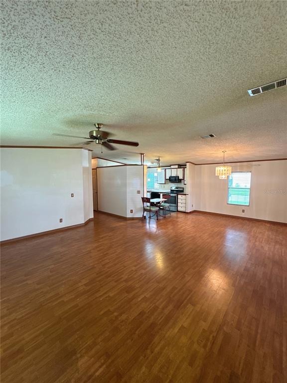 Coach N Four Dr, Leesburg, FL 34748 #1