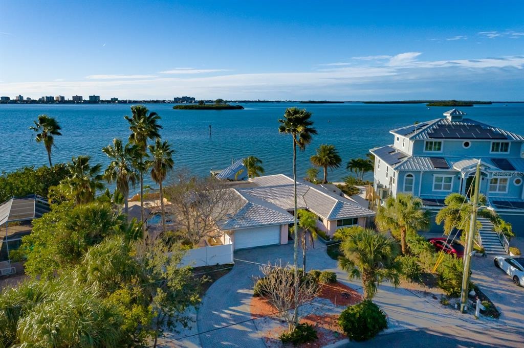 Venetian Point Dr, Clearwater, FL 33755