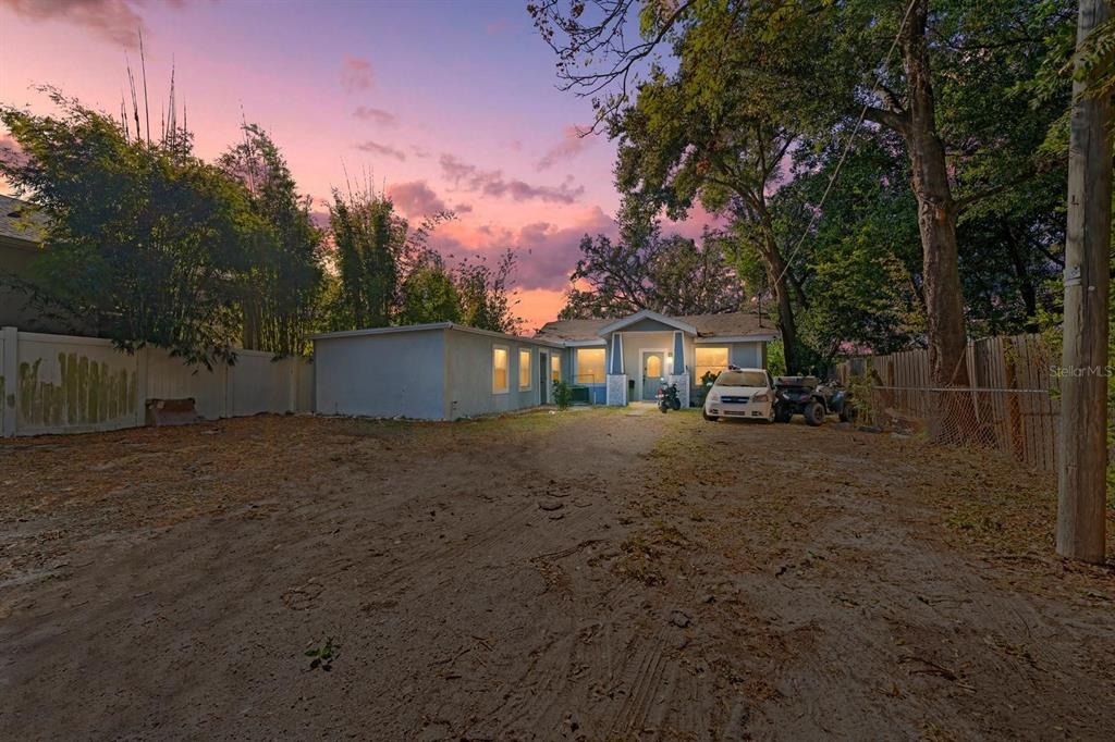 Marguerite St, Tampa, FL 33603
