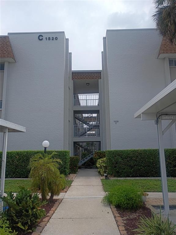 Glen Oaks Dr, Sarasota, FL 34232