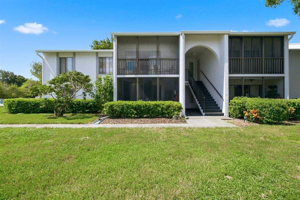 Pine Ridge Cir, Tarpon Springs, FL 34688