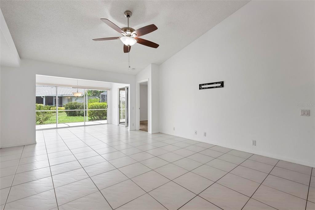 Kelly Dr, Sarasota, FL 34233 #1