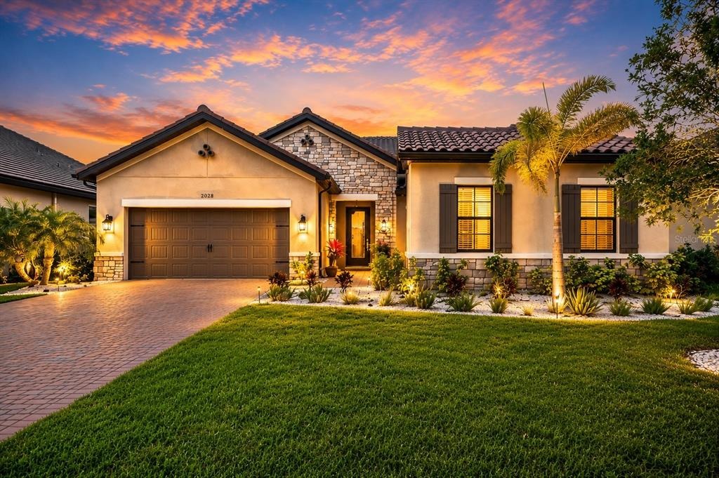Woodleaf Hammock Ct, Bradenton, FL 34211