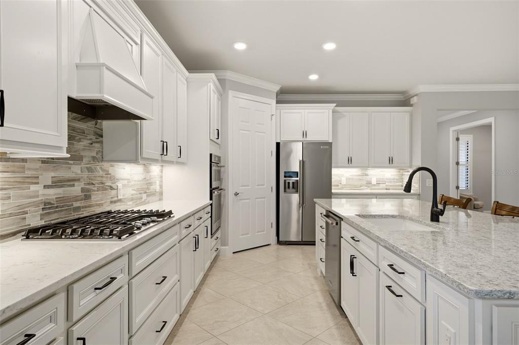 Chester Trl, Bradenton, FL 34202 #1