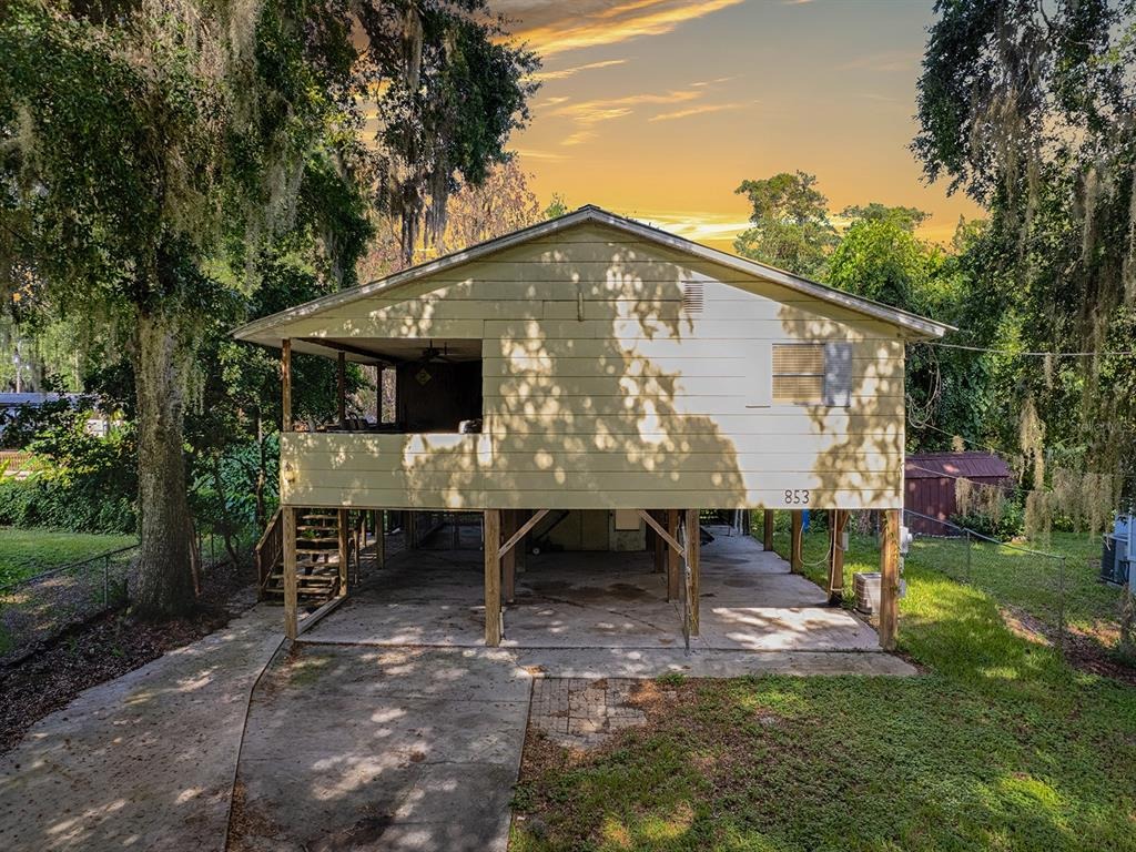 Cr 484 , Lake Panasoffkee, FL 33538